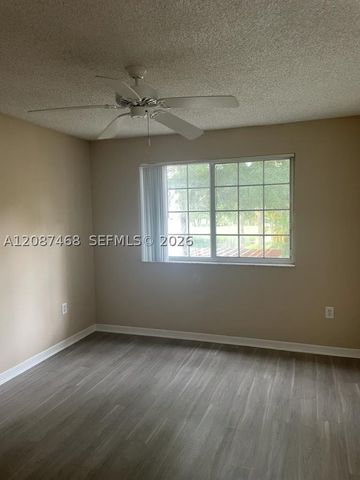 4195 N Haverhill Rd 318, West Palm Beach, FL 33417