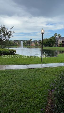 4195 N Haverhill Rd 318, West Palm Beach, FL 33417
