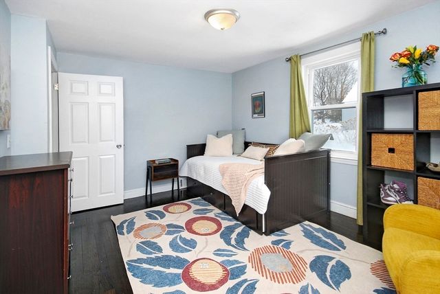 389 Concord Road, Bedford, MA 01730