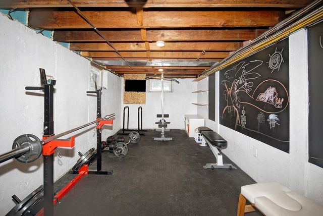 389 Concord Road, Bedford, MA 01730