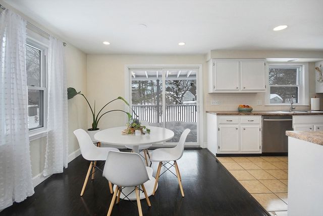 389 Concord Road, Bedford, MA 01730