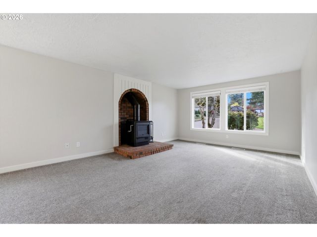 21634 Sw COLUMBIA Dr, Tualatin, OR 97062