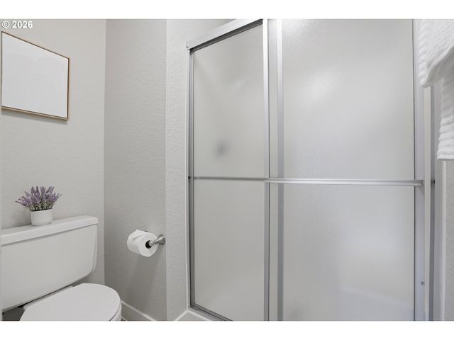 21634 Sw COLUMBIA Dr, Tualatin, OR 97062