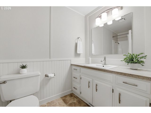 21634 Sw COLUMBIA Dr, Tualatin, OR 97062