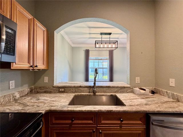 526 101ST AVENUE N, St Petersburg, FL 33702