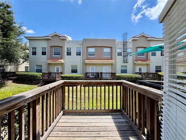 526 101ST AVENUE N, St Petersburg, FL 33702