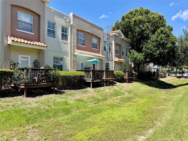 526 101ST AVENUE N, St Petersburg, FL 33702
