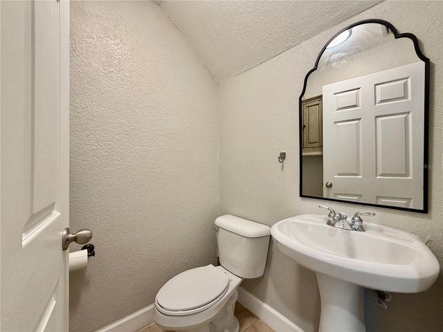 526 101ST AVENUE N, St Petersburg, FL 33702
