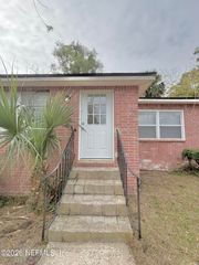 1588 HAMILTON Street, Jacksonville, FL 32210