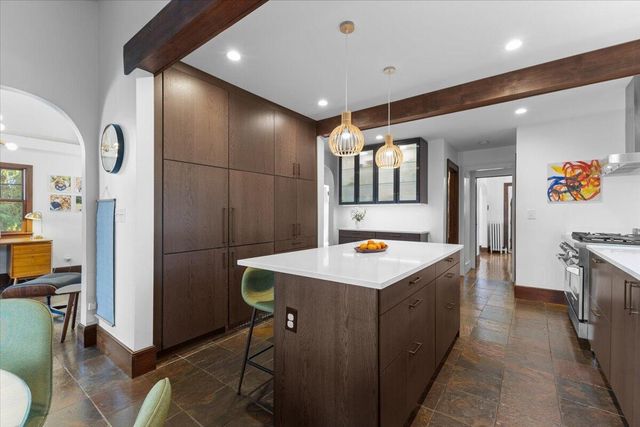 2656 Burnham Road, Royal Oak City, MI 48073