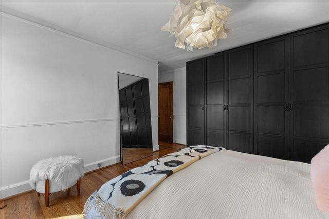 2656 Burnham Road, Royal Oak City, MI 48073