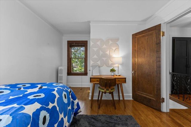 2656 Burnham Road, Royal Oak City, MI 48073