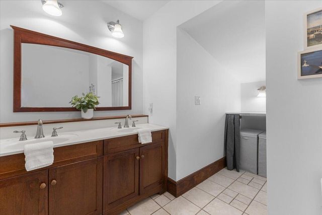 2656 Burnham Road, Royal Oak City, MI 48073