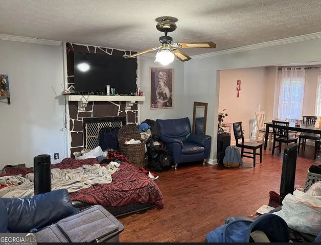 1072 Casanova Court, Lawrenceville, GA 30044