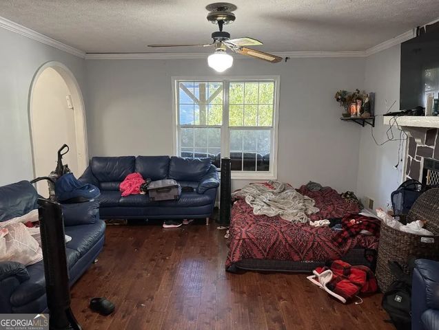 1072 Casanova Court, Lawrenceville, GA 30044
