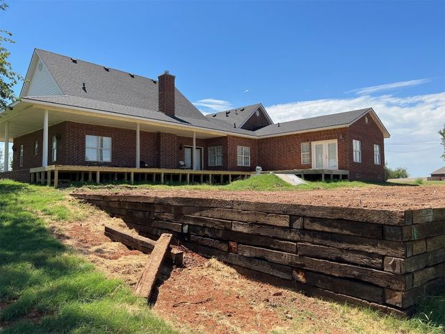 817 SW 16th Street, Newcastle, OK 73065