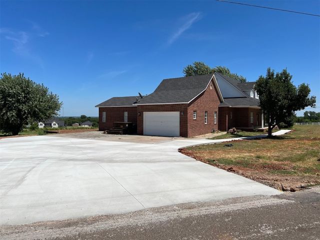 817 SW 16th Street, Newcastle, OK 73065