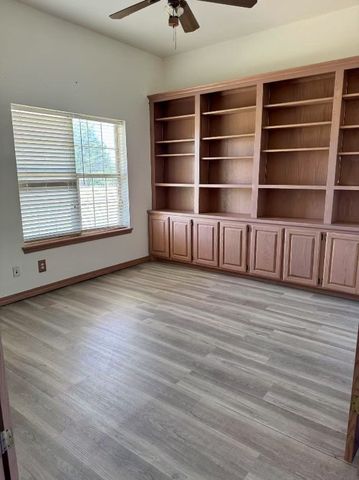 817 SW 16th Street, Newcastle, OK 73065