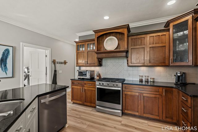 5828 16th Avenue, Georgetown Twp, MI 49426