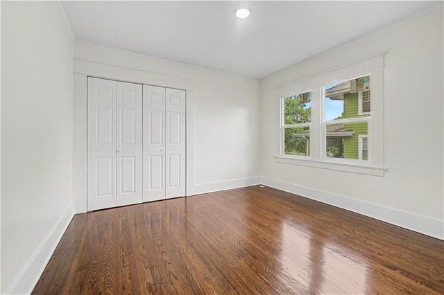 5633 Harrison Street, Kansas City, MO 64110