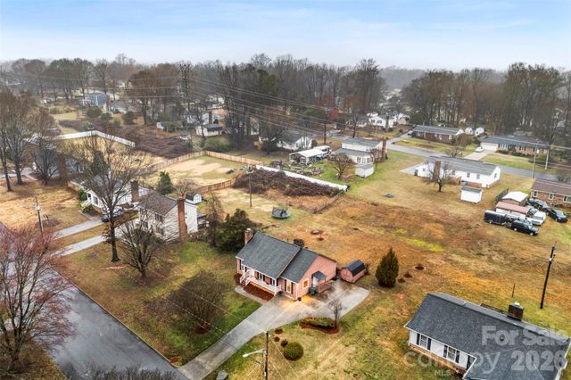 2524 Amity Avenue, Gastonia, NC 28054