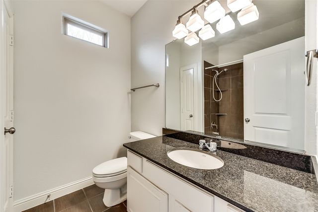2606 N Henderson Avenue A, Dallas, TX 75206