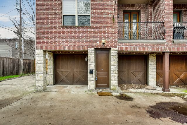 2606 N Henderson Avenue A, Dallas, TX 75206