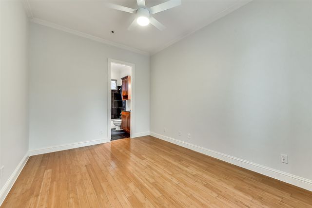 2606 N Henderson Avenue A, Dallas, TX 75206