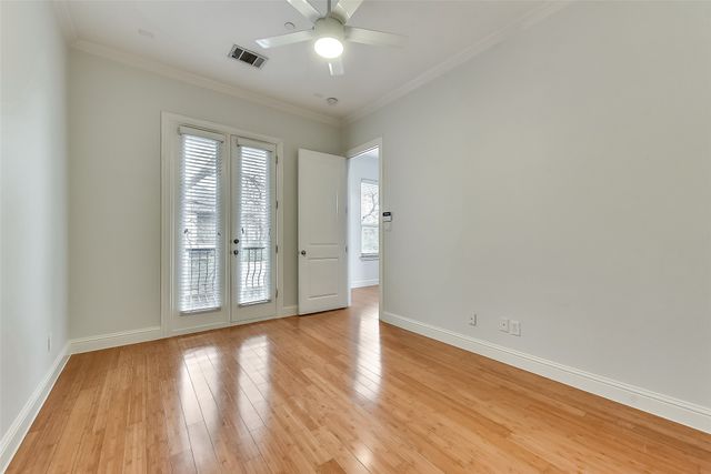2606 N Henderson Avenue A, Dallas, TX 75206