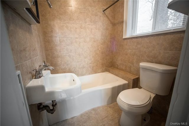3435 Lexington Avenue C, Mohegan Lake, NY 10547