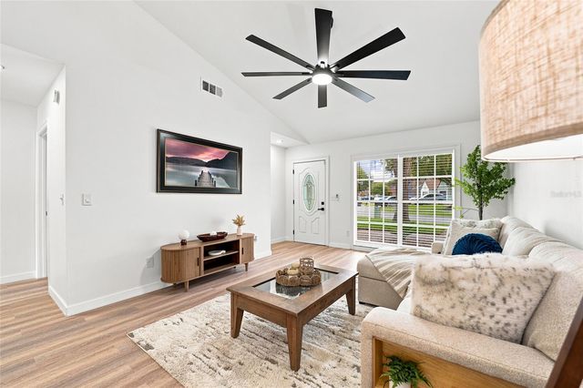 4637 CABBAGE PALM DRIVE, Valrico, FL 33596