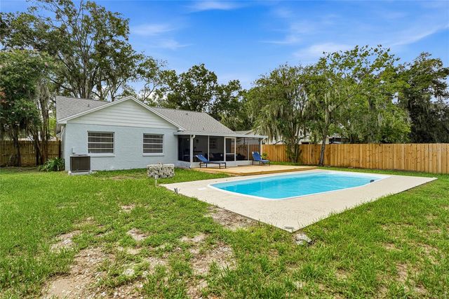 4637 CABBAGE PALM DRIVE, Valrico, FL 33596