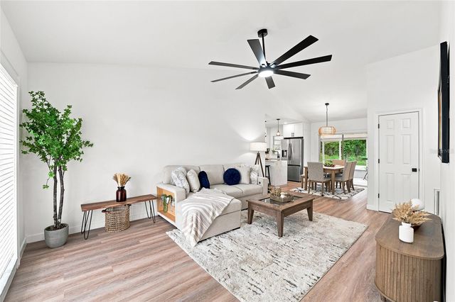 4637 CABBAGE PALM DRIVE, Valrico, FL 33596