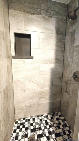 463 W Chalfont Dr, Baton Rouge, LA 70819