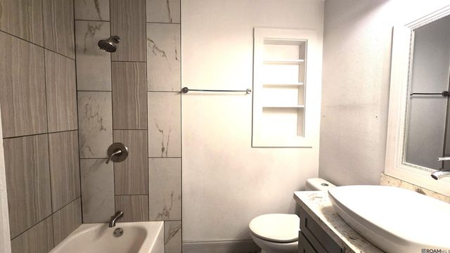 463 W Chalfont Dr, Baton Rouge, LA 70819