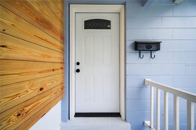 5175 23RD AVENUE N, St Petersburg, FL 33710