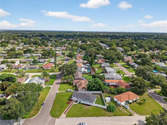 5175 23RD AVENUE N, St Petersburg, FL 33710