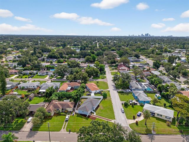 5175 23RD AVENUE N, St Petersburg, FL 33710