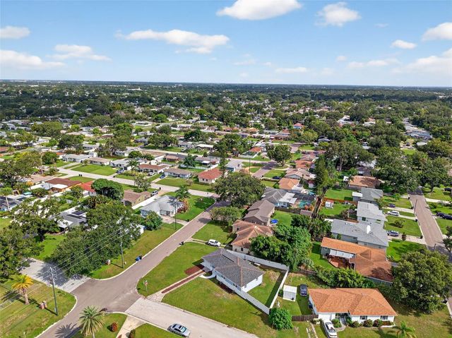 5175 23RD AVENUE N, St Petersburg, FL 33710