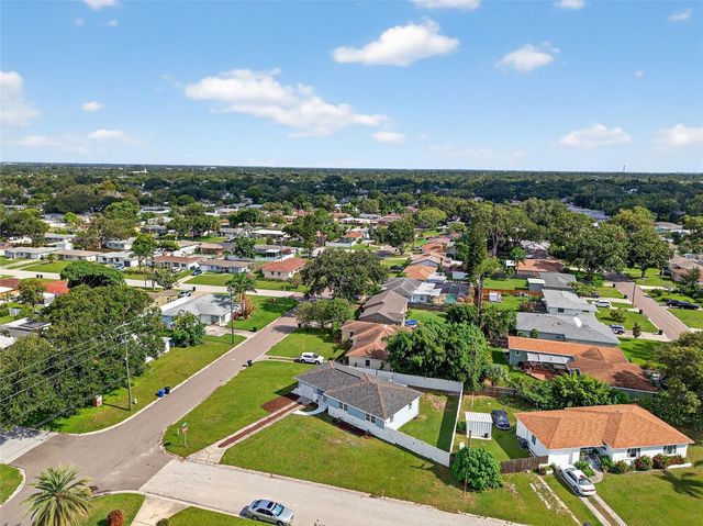 5175 23RD AVENUE N, St Petersburg, FL 33710