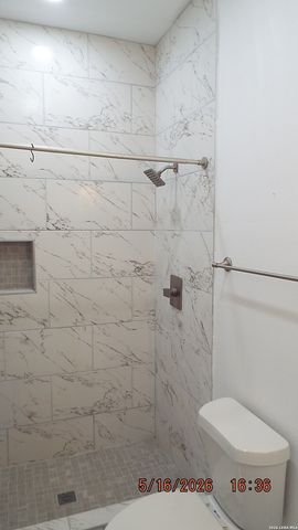 940 W Mulberry DOWNSTAIRS, 1, San Antonio, TX 78201