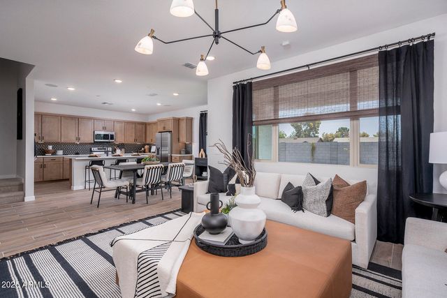 4939 W CHERYL Drive, Glendale, AZ 85302