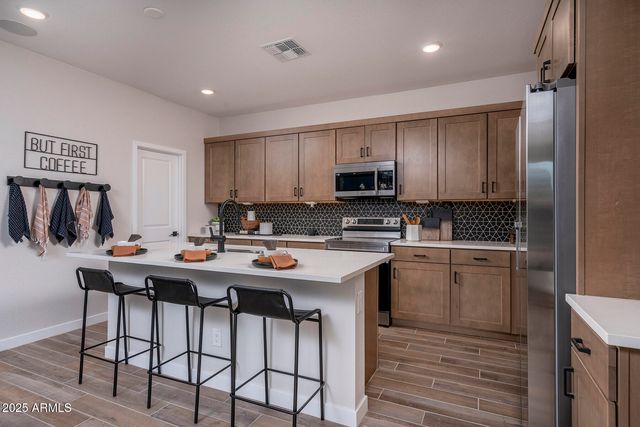 4939 W CHERYL Drive, Glendale, AZ 85302