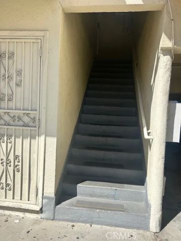 4553 W 17th, Los Angeles, CA 90019