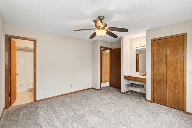 14620 Hayes Road, Apple Valley, MN 55124