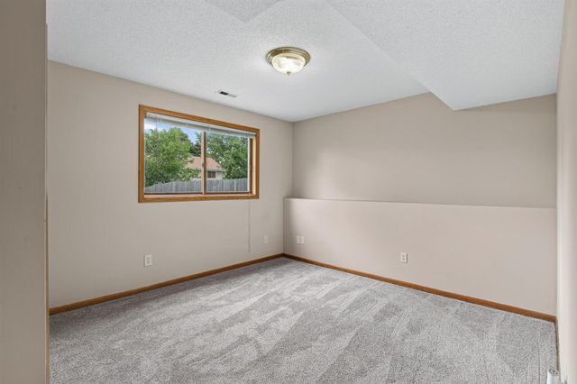 14620 Hayes Road, Apple Valley, MN 55124