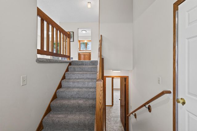 14620 Hayes Road, Apple Valley, MN 55124
