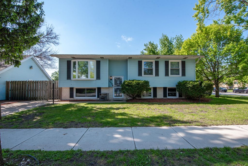 749 N Elmer Street, Griffith, IN 46319