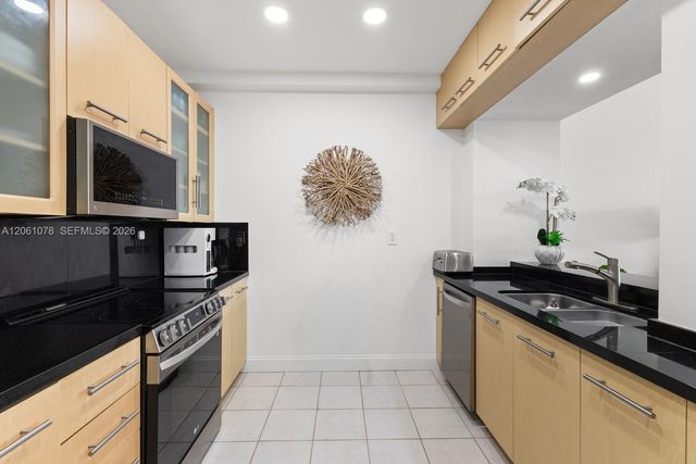 151 Crandon Blvd 127 127, Key Biscayne, FL 33149
