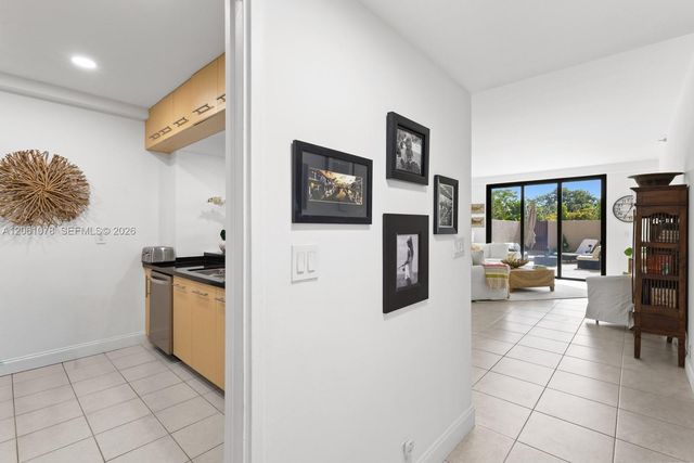 151 Crandon Blvd 127 127, Key Biscayne, FL 33149